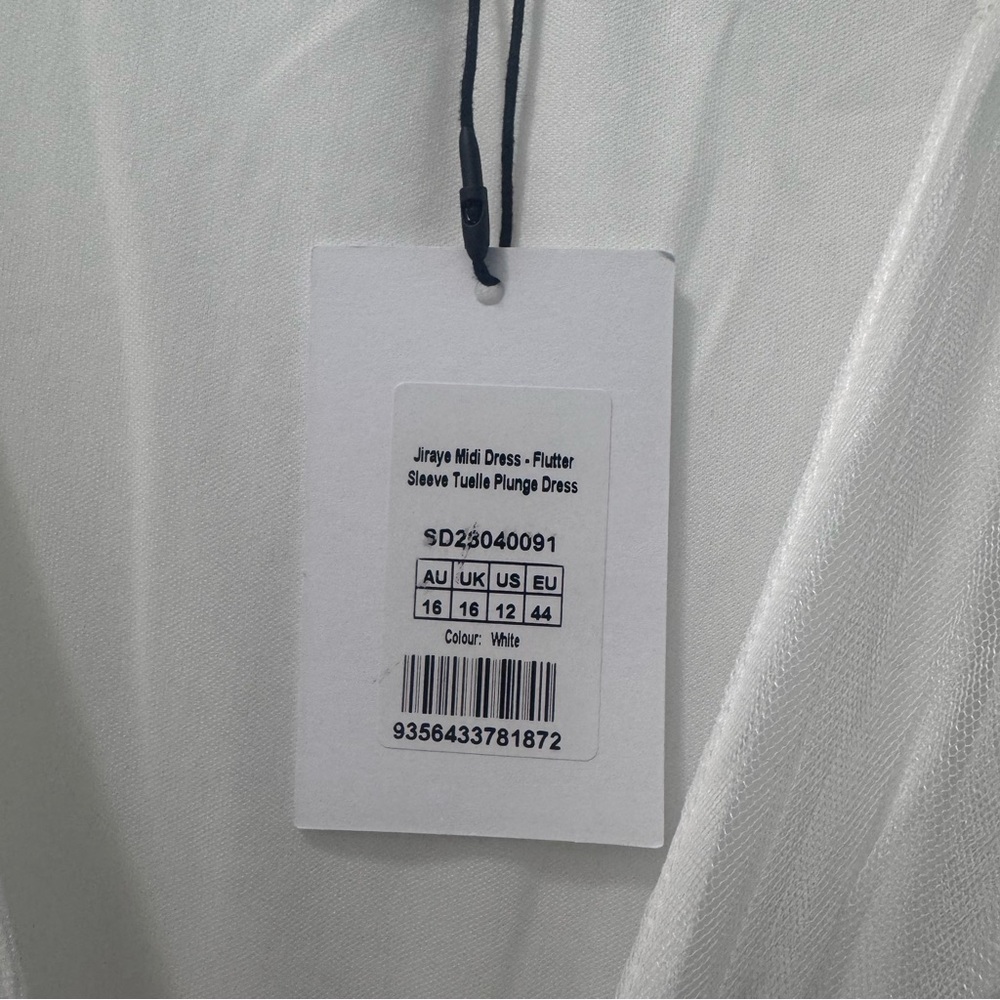 Showpo. Jiraye Midi Dress - flutter sleeve tulle plunge dress in white - Picture 9 of 9